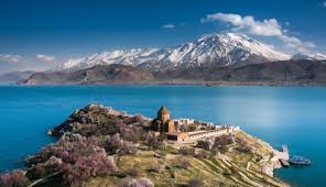 AKDAMAR ADASI – TUŞBA ANTİK KENTİ – KEDİ EVİ – AHLAT - SELÇUKLU MEZARLIĞI – NEMRUT KRATER GÖLÜ – TATVAN – BİTLİS 